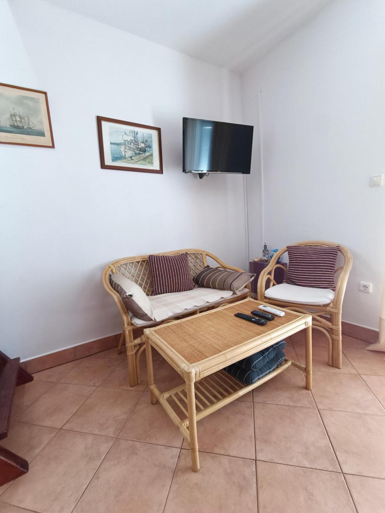 Studio Apartmani Zoric سيلو الغرفة الصورة